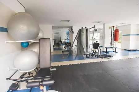 Apartamento para alugar com 84m², 2 quartos e 2 vagas Apartamento para alugar com 84m², 2 quartos e 2 vagasÁrea comum - Academia
