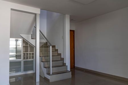 Sala 1 de apartamento à venda com 4 quartos, 206m² em Buritis, Belo Horizonte