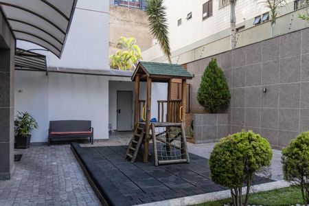 Apartamento à venda com 206m², 4 quartos e 3 vagasÁrea comum - Playground