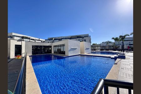 Apartamento à venda com 93m², 3 quartos e 2 vagasÁrea comum - Piscina