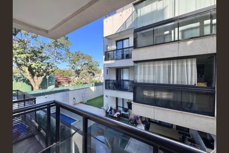 Apartamento à venda com 93m², 3 quartos e 2 vagasVaranda da Suíte 1