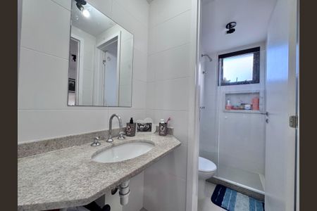 Apartamento à venda com 93m², 3 quartos e 2 vagasBanheiro da Suíte 2