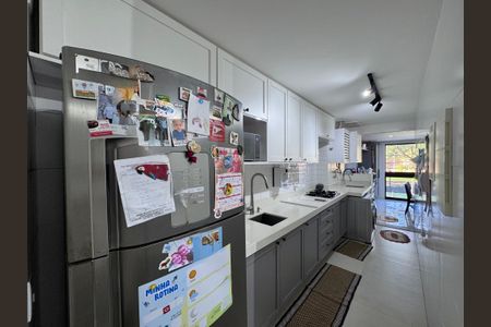 Apartamento à venda com 93m², 3 quartos e 2 vagasCozinha