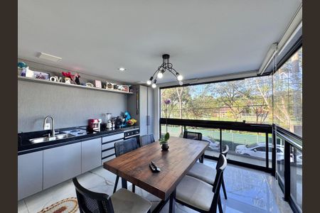 Apartamento à venda com 93m², 3 quartos e 2 vagasVaranda