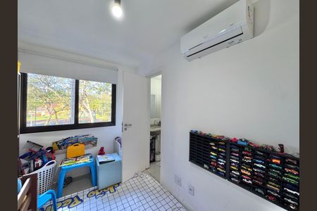 Apartamento à venda com 93m², 3 quartos e 2 vagasSuíte 2