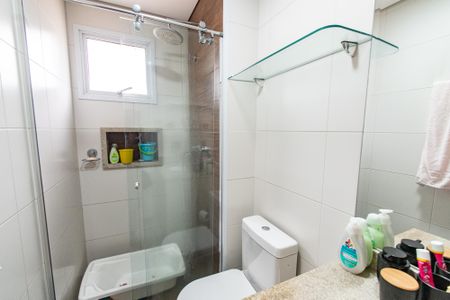 Apartamento à venda com 149m², 3 quartos e 3 vagasBanheiro da suíte 3