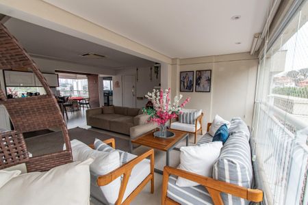 Apartamento à venda com 149m², 3 quartos e 3 vagasVaranda