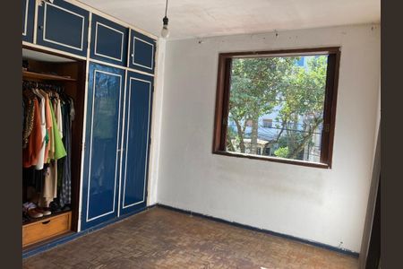 Casa à venda com 4 quartos, 235m² em Moema, São Paulo