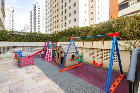 Apartamento à venda com 2 quartos, 91m² em Indianópolis, São Paulo