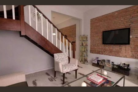 Casa à venda com 3 quartos, 120m² em Vila Olímpia, São Paulo