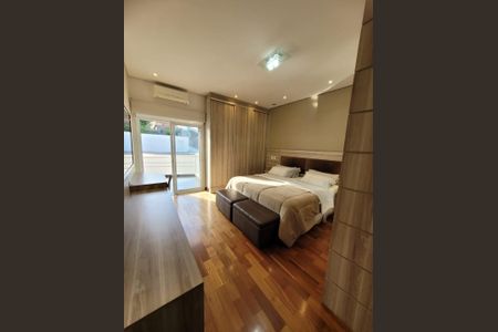 Casa à venda com 565m², 4 quartos e 10 vagas