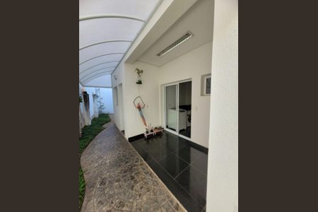 Casa à venda com 565m², 4 quartos e 10 vagas