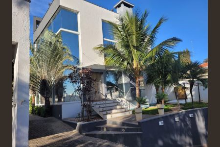 Casa à venda com 565m², 4 quartos e 10 vagas
