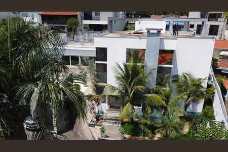Casa à venda com 565m², 4 quartos e 10 vagas