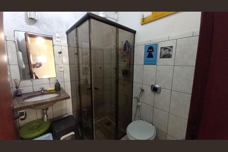 Casa à venda com 154m², 3 quartos e 2 vagas