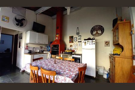 Casa à venda com 154m², 3 quartos e 2 vagas