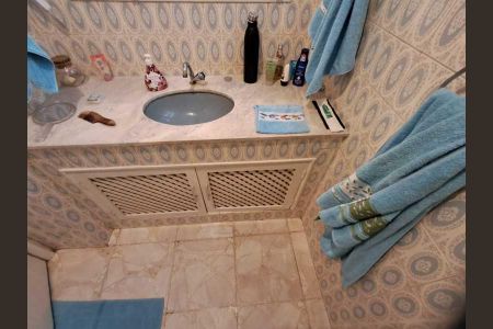 Casa à venda com 120m², 3 quartos e 2 vagas