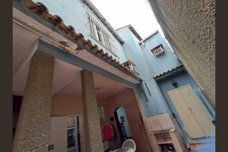 Casa à venda com 120m², 3 quartos e 2 vagas