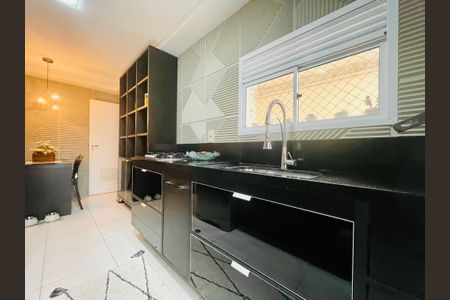 Apartamento à venda com 114m², 3 quartos e 2 vagasCozinha