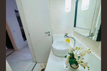Apartamento à venda com 114m², 3 quartos e 2 vagasBanheiro 3