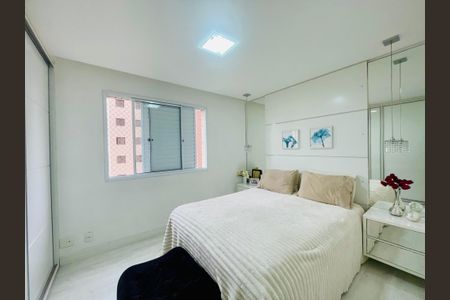 Apartamento à venda com 114m², 3 quartos e 2 vagasQuarto 3