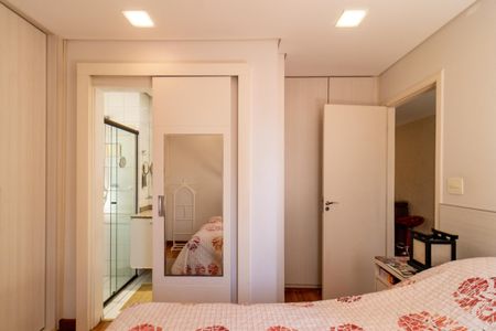 Apartamento à venda com 89m², 3 quartos e 2 vagasSuíte