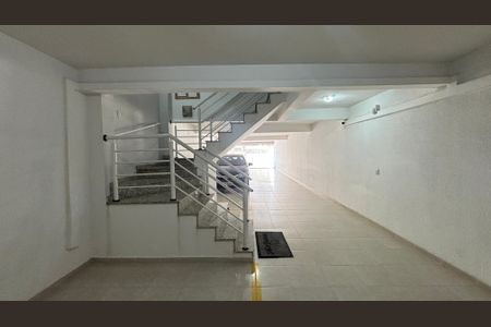Apartamento à venda com 70m², 2 quartos e 2 vagas Apartamento à venda com 70m², 2 quartos e 2 vagasGaragem