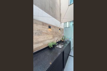 Apartamento à venda com 70m², 2 quartos e 2 vagas Apartamento à venda com 70m², 2 quartos e 2 vagasÁrea de Serviço