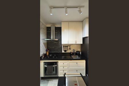 Apartamento à venda com 70m², 2 quartos e 2 vagas Apartamento à venda com 70m², 2 quartos e 2 vagasCozinha