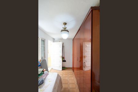 Casa à venda com 169m², 3 quartos e 2 vagas Casa à venda com 169m², 3 quartos e 2 vagasQuarto de Serviço