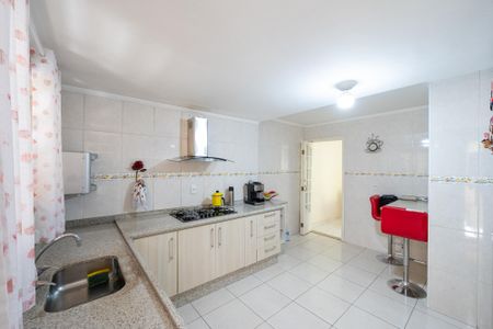 Casa à venda com 169m², 3 quartos e 2 vagas Casa à venda com 169m², 3 quartos e 2 vagasCozinha