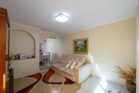 Casa à venda com 169m², 3 quartos e 2 vagas Casa à venda com 169m², 3 quartos e 2 vagasSala