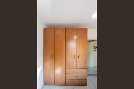 Casa à venda com 169m², 3 quartos e 2 vagas Casa à venda com 169m², 3 quartos e 2 vagasQuarto 2