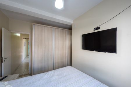 Casa à venda com 169m², 3 quartos e 2 vagas Casa à venda com 169m², 3 quartos e 2 vagasSuíte