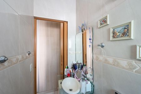 Casa à venda com 169m², 3 quartos e 2 vagas Casa à venda com 169m², 3 quartos e 2 vagasBanheiro da Suíte