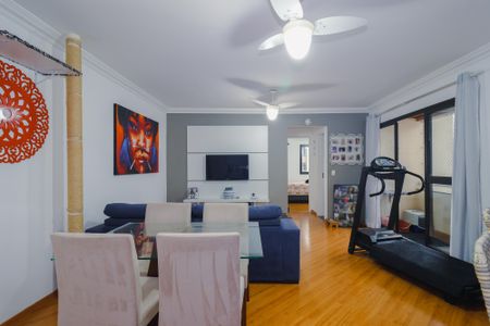 Sala de apartamento à venda com 2 quartos, 68m² em Chácara Agrindus, Taboão da Serra