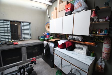 Casa à venda com 250m², 2 quartos e 3 vagasÁrea de Serviço