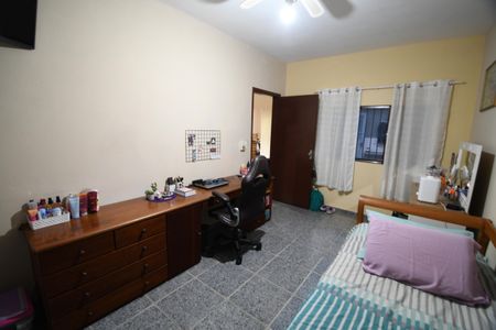 Casa à venda com 250m², 2 quartos e 3 vagasQuarto 1