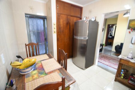 Casa à venda com 250m², 2 quartos e 3 vagasCozinha