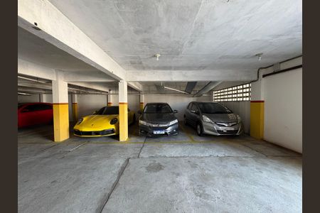 Apartamento à venda com 65m², 2 quartos e 1 vaga Apartamento à venda com 65m², 2 quartos e 1 vagaGaragem