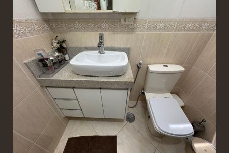 Apartamento à venda com 65m², 2 quartos e 1 vaga Apartamento à venda com 65m², 2 quartos e 1 vagaBanheiro