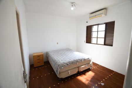 Casa para alugar com 175m², 3 quartos e 4 vagasSuíte