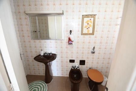 Casa para alugar com 175m², 3 quartos e 4 vagasBanheiro da Suíte