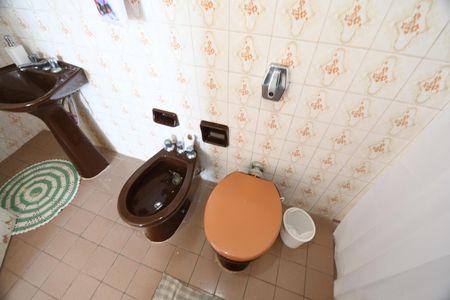 Casa para alugar com 175m², 3 quartos e 4 vagasBanheiro da Suíte