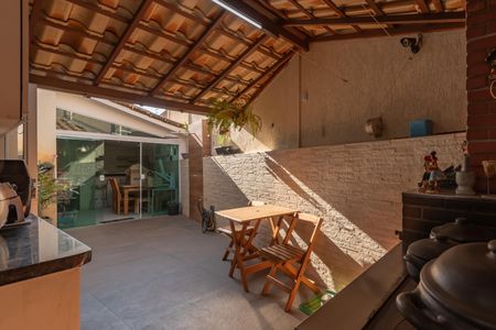 Apartamento à venda com 178m², 3 quartos e 1 vagaÁrea Privativa