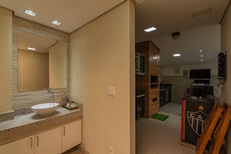 Apartamento à venda com 178m², 3 quartos e 1 vagaBanheiro Espaço Gourmet