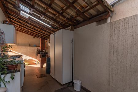 Apartamento à venda com 178m², 3 quartos e 1 vagaÁrea de Serviço