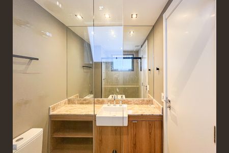 Apartamento à venda com 40m², 1 quarto e sem vagaBanheiro da Suíte