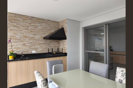 Apartamento à venda com 128m², 3 quartos e 2 vagasVaranda