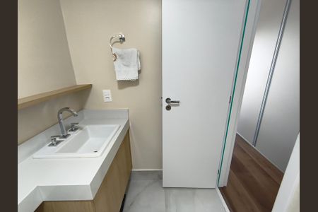 Apartamento à venda com 128m², 3 quartos e 2 vagasBanheiro da Suíte 3